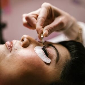 FeatherTouch Strip Lash — Cat Eye (14mm)